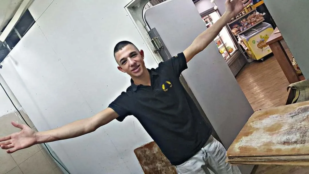 אחמד פאח'ורי בן ה-23 שנורה למוות בריינה