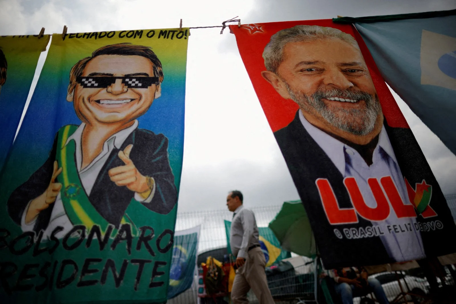 ימין שמרני או שמאל סוציאליסטי? בולסונארו או דה סילבה? לקראת הבחירות בברזיל