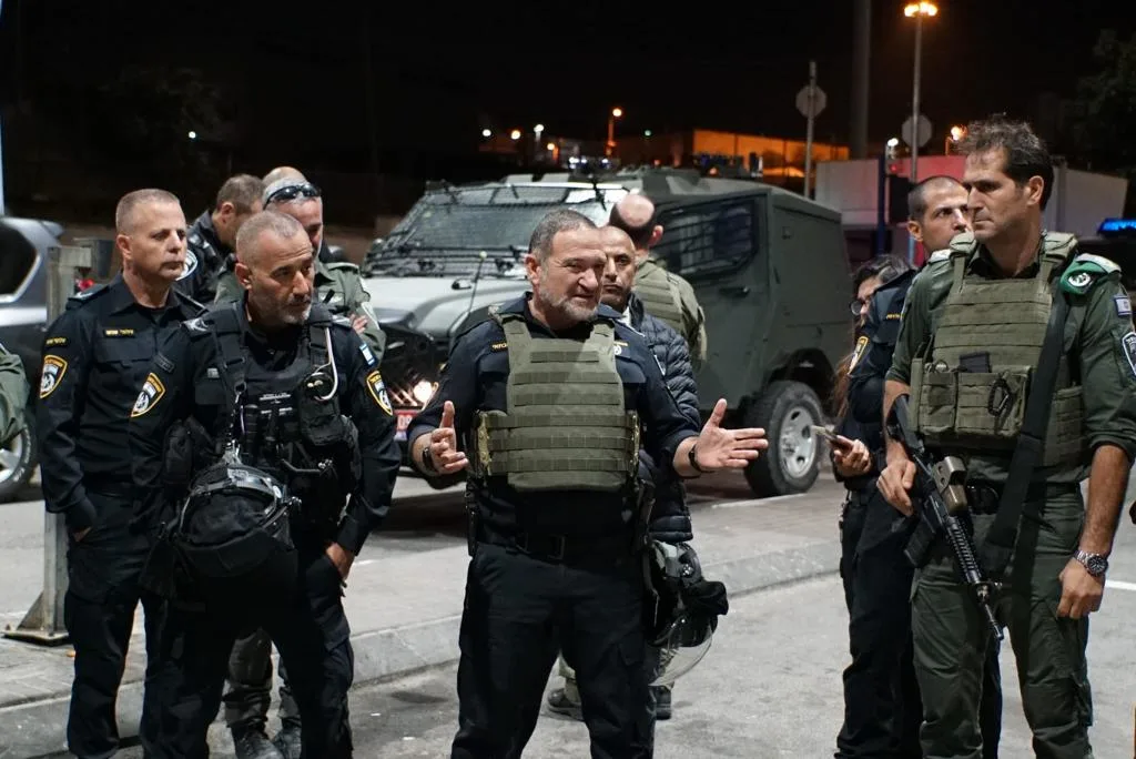 מפכ''ל המשטרה קובי שבתאי מסייר בירושלים יחד עם מפקד המחוז ומפקד מג''ב