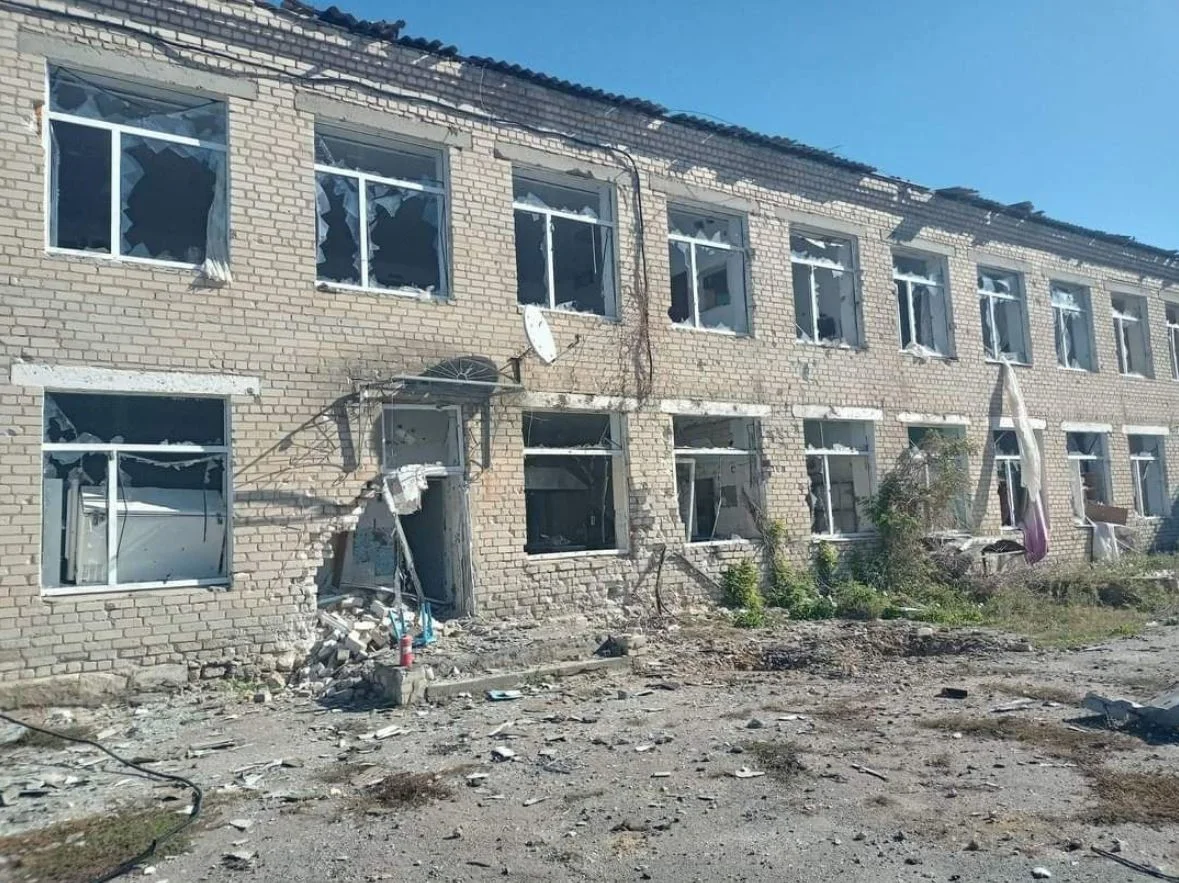 בניין מגורים שהופצץ בעיר חרסון
