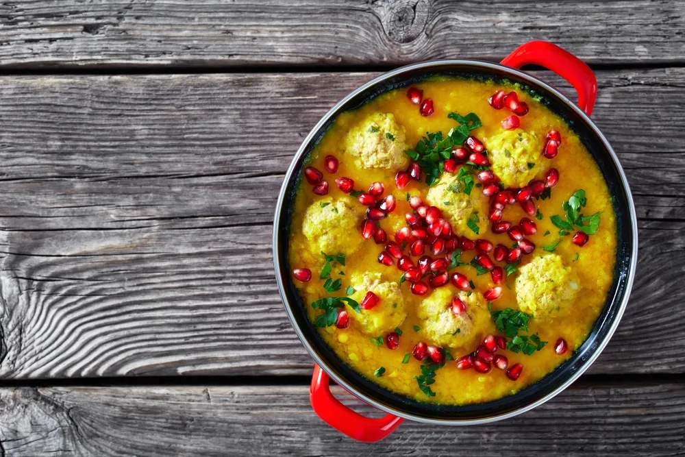 Ash E,anar,,iranian,yellow,split,pea,pomegranate,soup,with,meatballs,