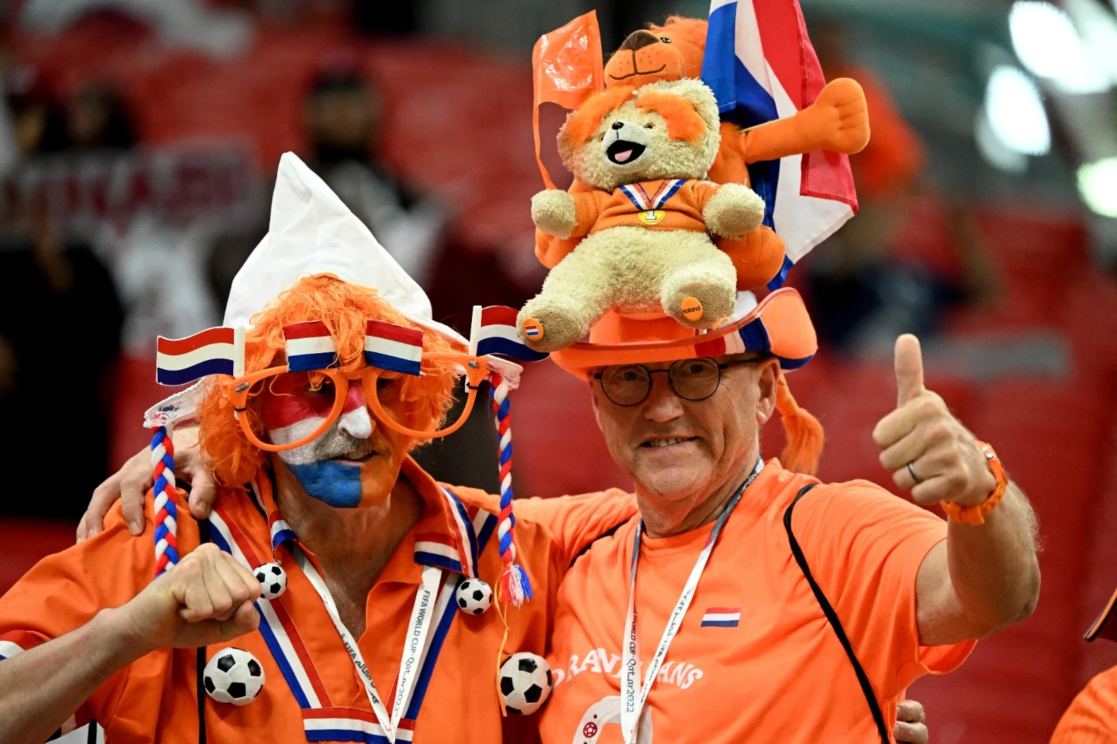 אוהדי נבחרת הולנד מונדיאל 2022 בקטר
