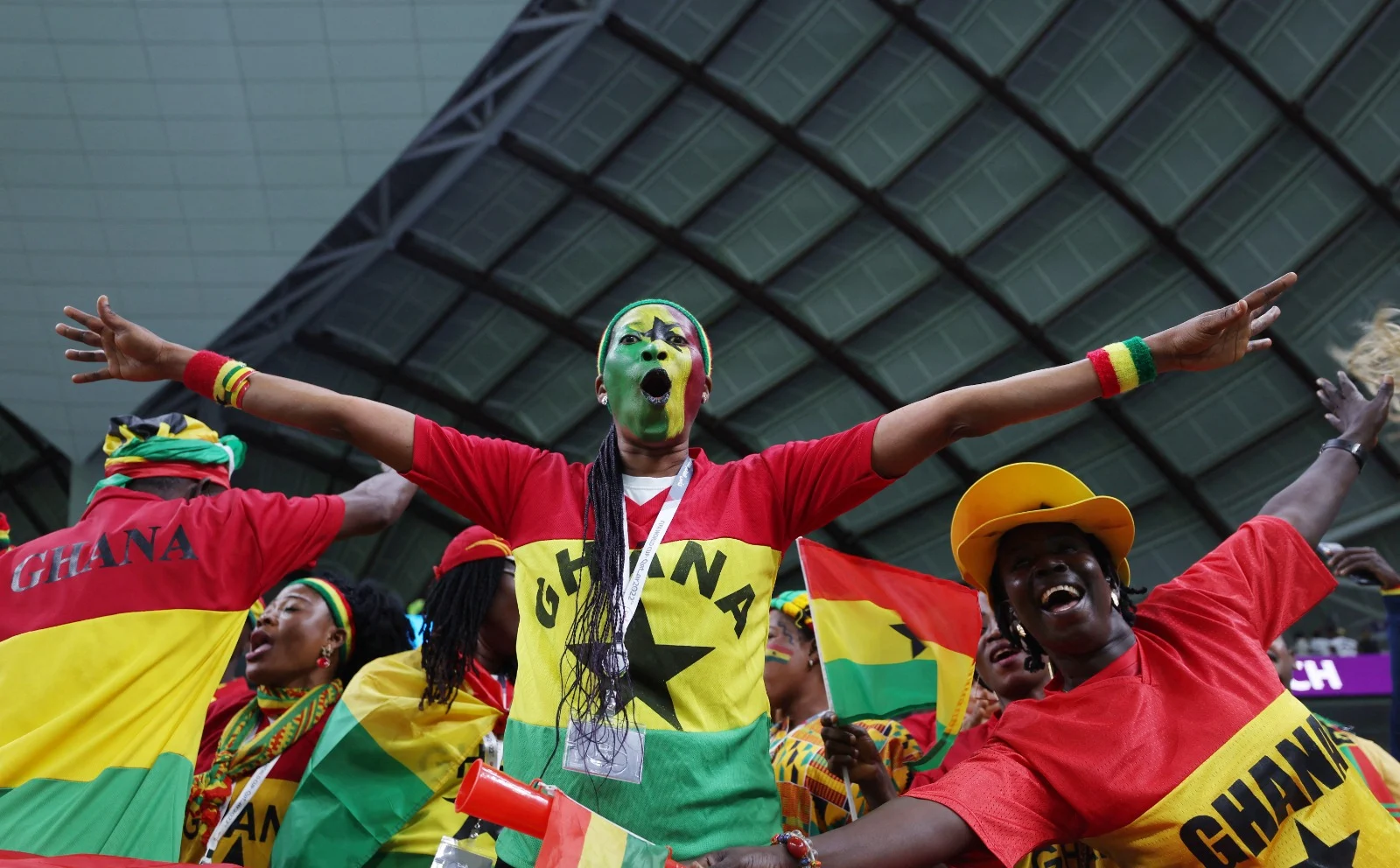 אוהדי גאנה לפני המשחק מול אורוגוואי