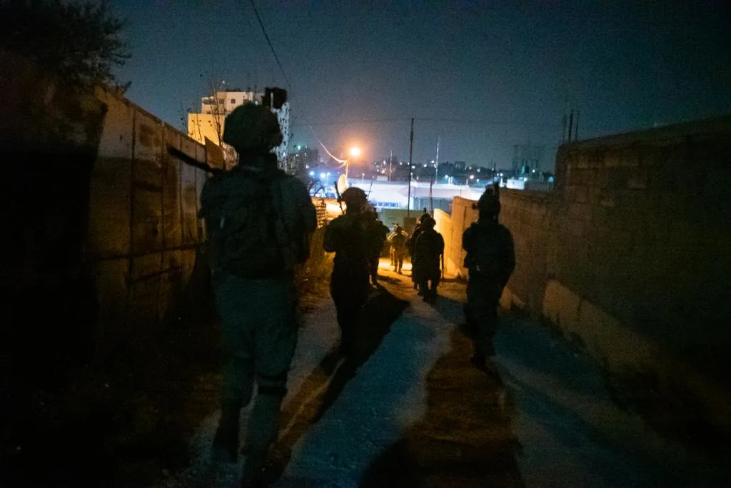פעילות כוחות הביטחון ביהודה ושומרון במבצע שובר גלים, הלילה