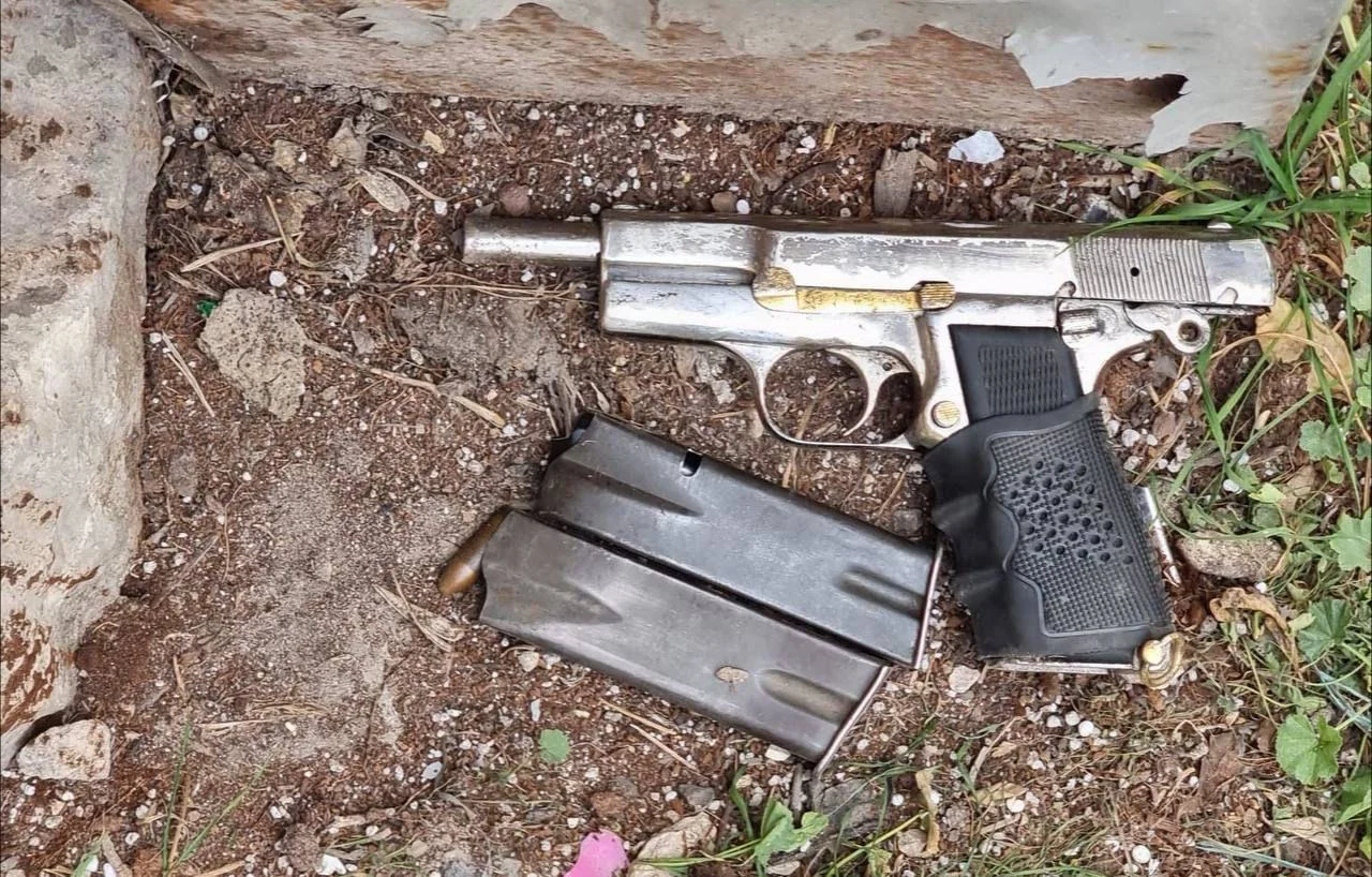 האקדח של המחבל שביצע את הפיגוע בעיר דוד