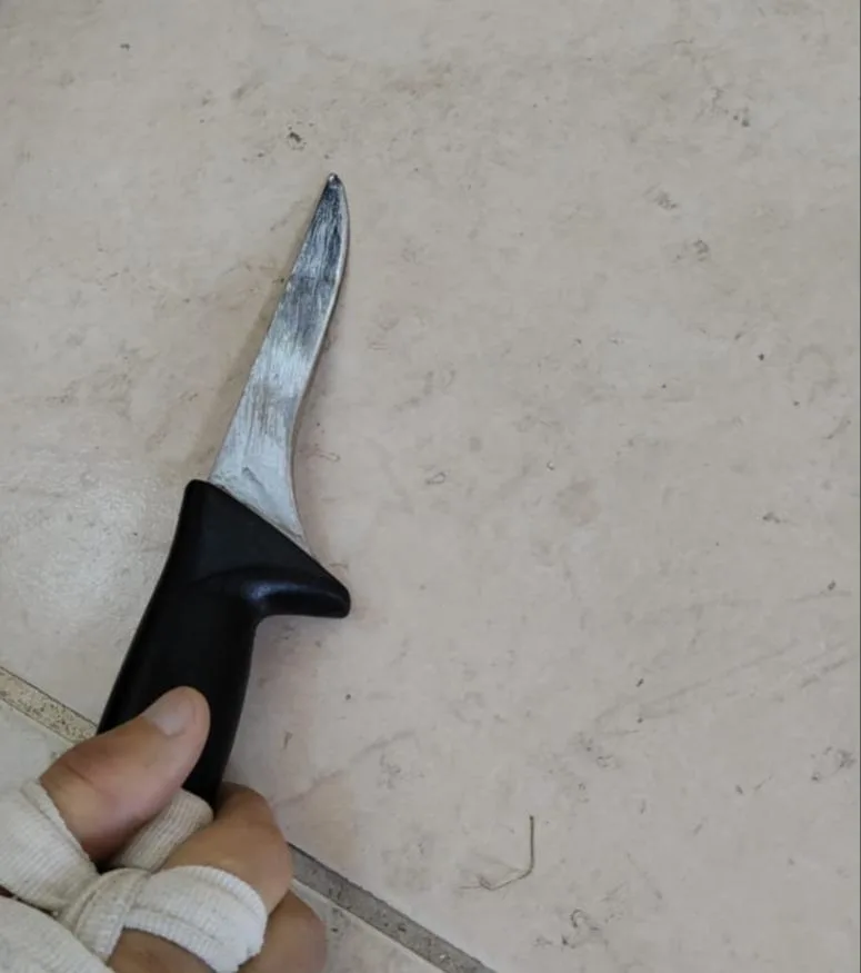 הסכין של המחבל ביישוב טנא