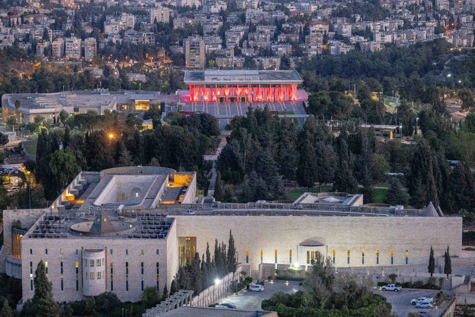 בית המשפט העליון והכנסת, ירושלים
